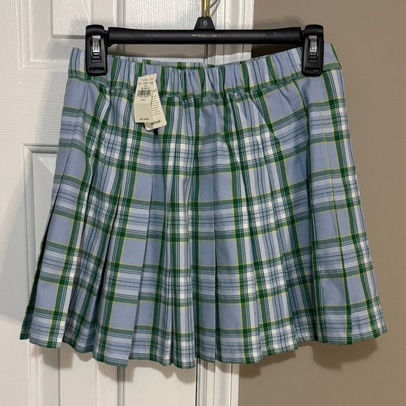 💚 Aerie Class Act Plaid Mini Skirt Blue Green Size S/P NWT - Picture 2 of 8